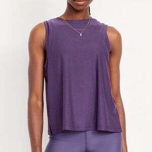Old Navy CloudMotion Active Tank Top in Purple Maxine